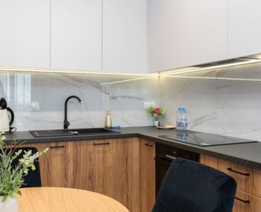 Metamorfoza kuchni w jeden weekend: 15 sprytnych trików bez kurzu i kucia