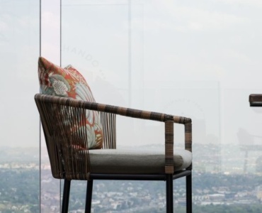Balkon marzeń za grosze: sprytne patenty na przytulny kącik relaksu